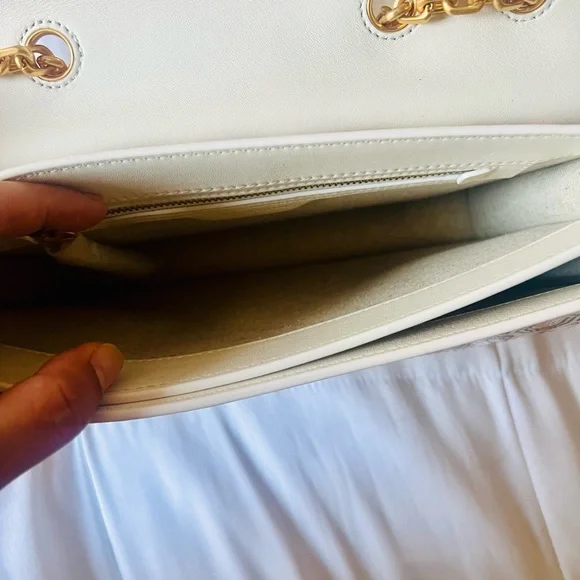 Limited edition tory burch box type floral bag.